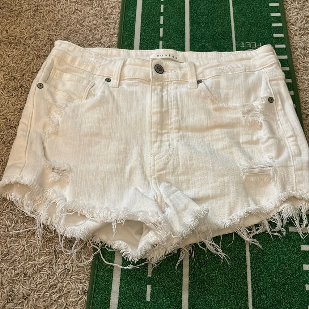 White Jean shorts, medium